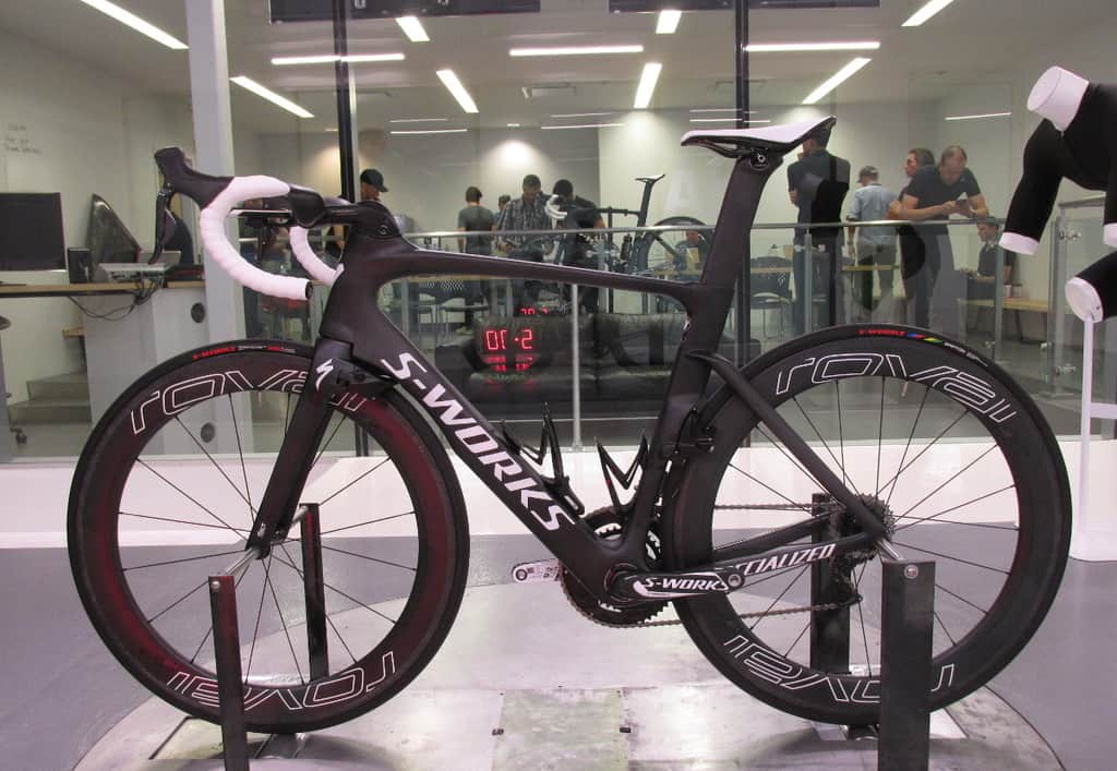 First Look: Specialized Venge ViAS Adds Disc Brakes - Road Bike Action