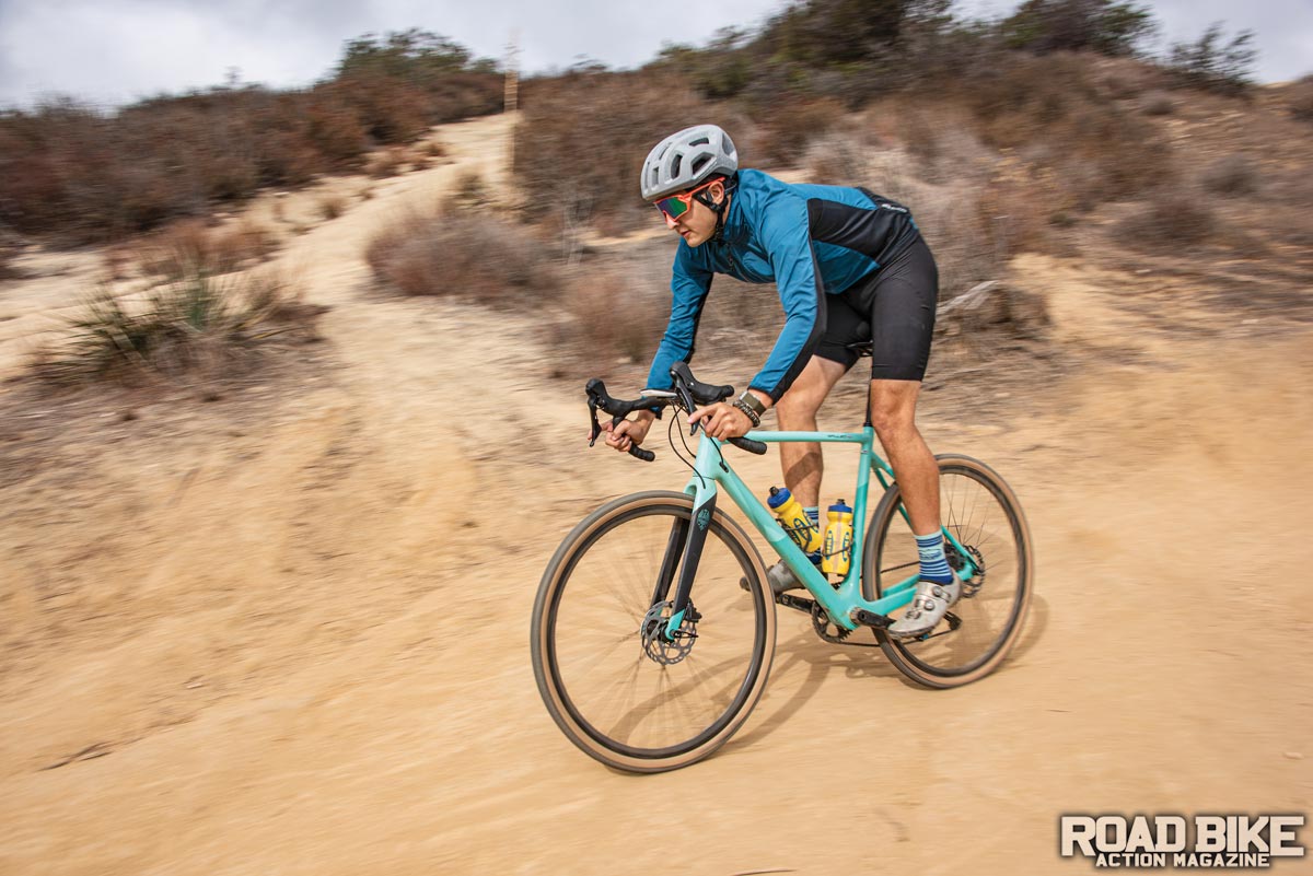 2022 BIANCHI IMPULSO PRO REVIEW - Road Bike Action