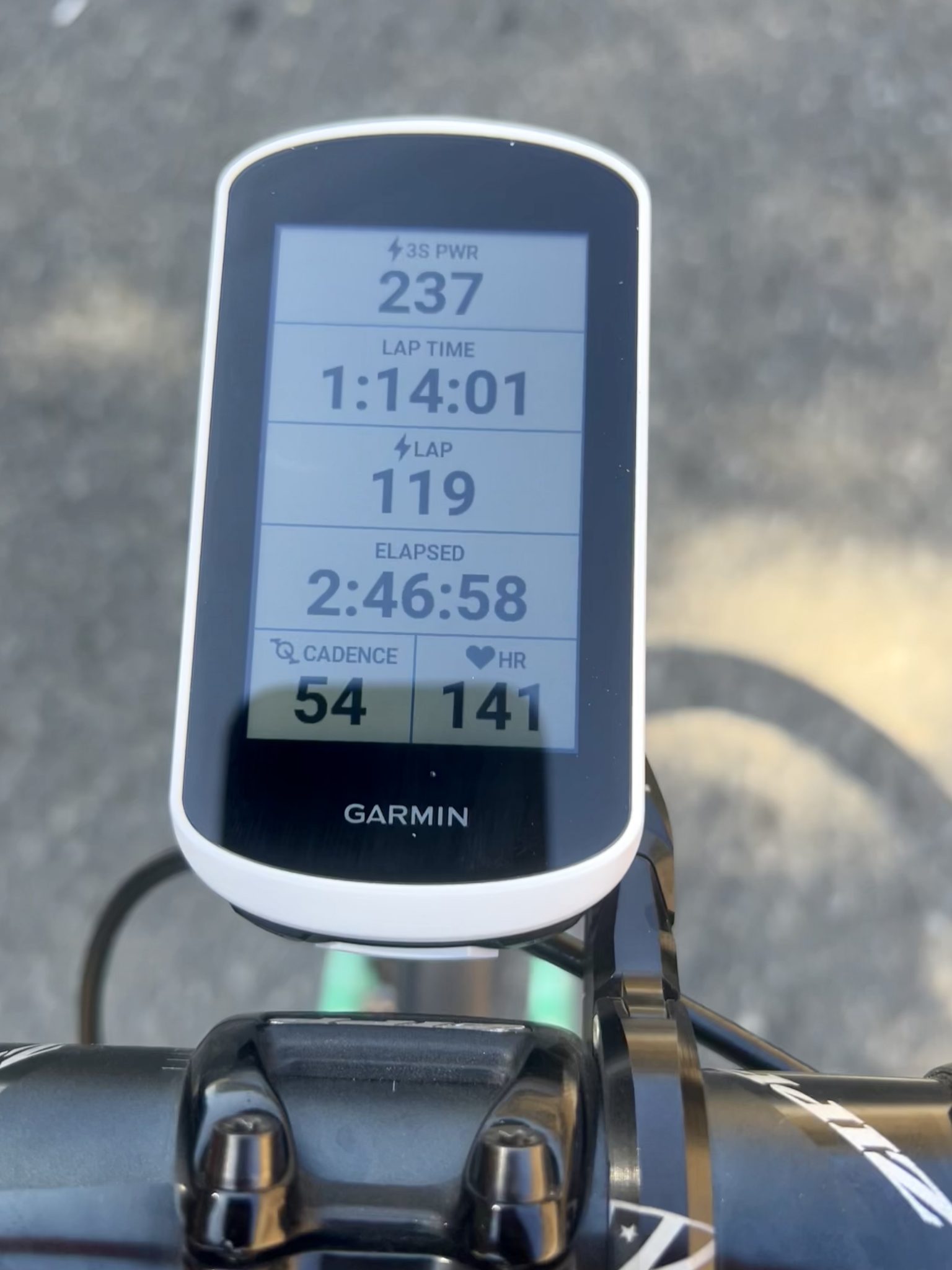 GARMIN EDGE EXPLORE 2 CYCLING COMPUTER REVIEW - Road Bike Action